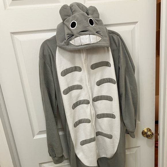 Totoro Ghibli costume / pajamas / onesie - unisex Large - Picture 1 of 11